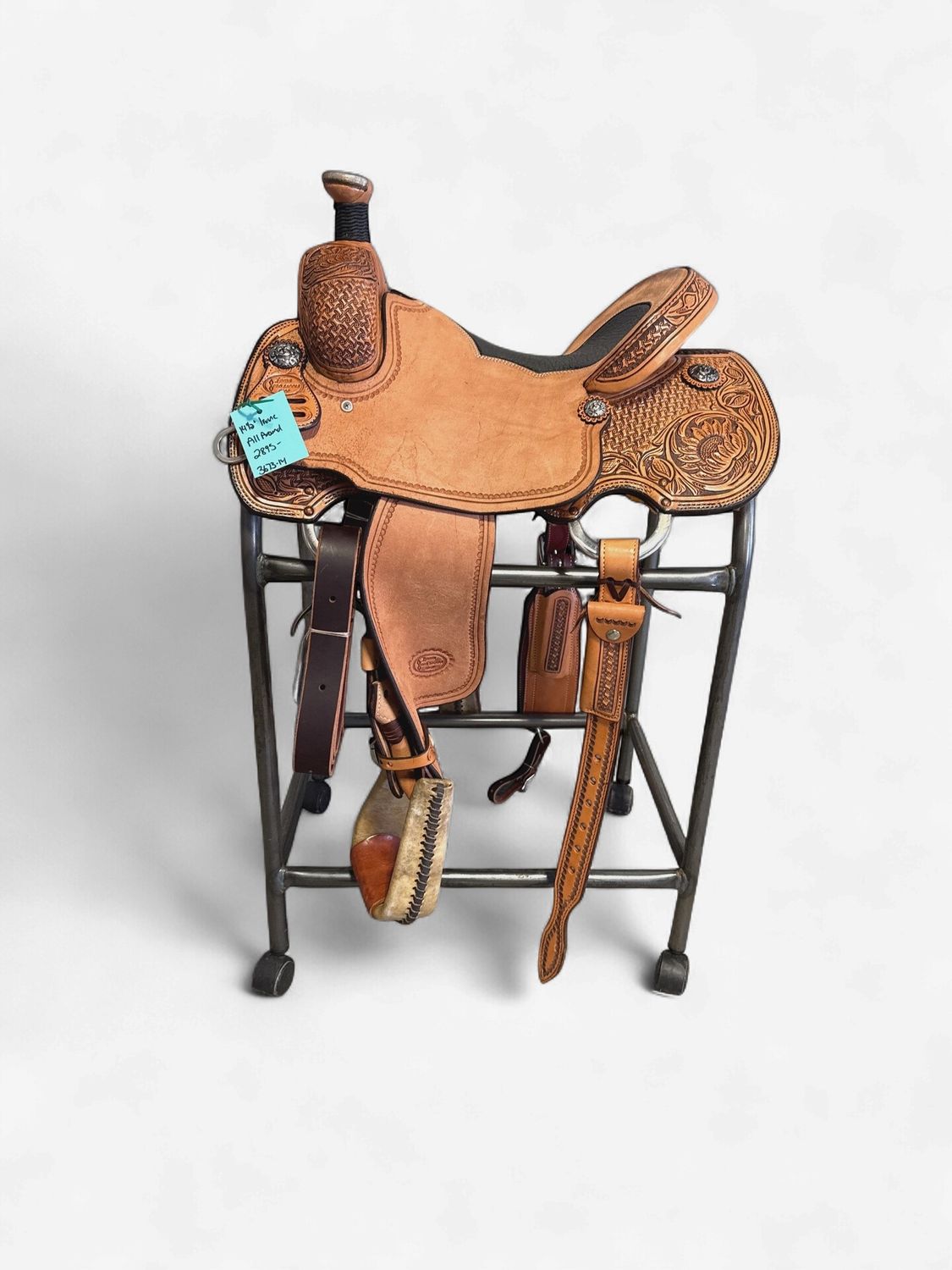 Irvine's 14 1/2" All Around Saddle