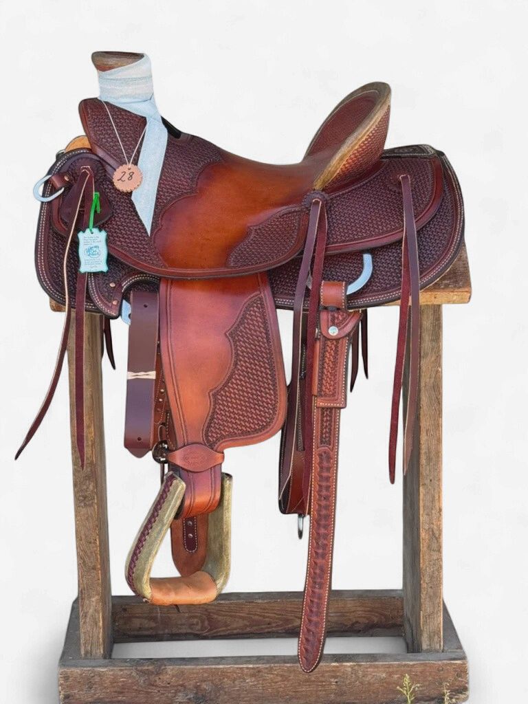 Irvine's 15 1/2" Wade Saddle 4377-28