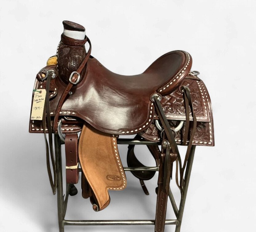 Irvine Custom 17” Buckaroo Saddle