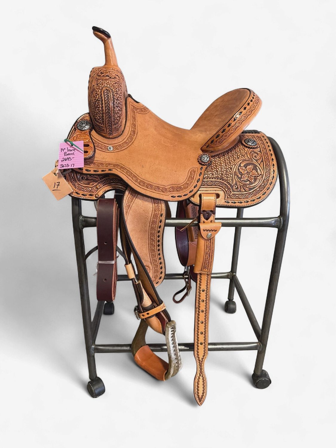 Irvine's 14" Barrel Saddle 2