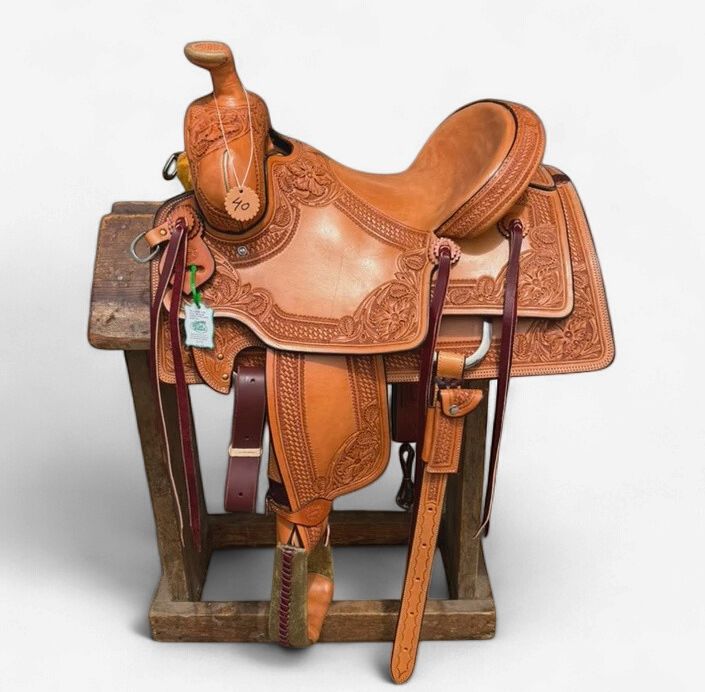 Irvine's 16" Association Saddle 4379-40
