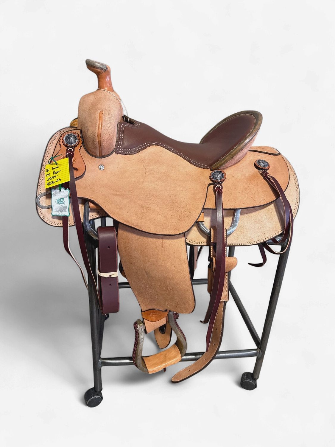 Irvine's 16" Oy Team Roping Saddle 1