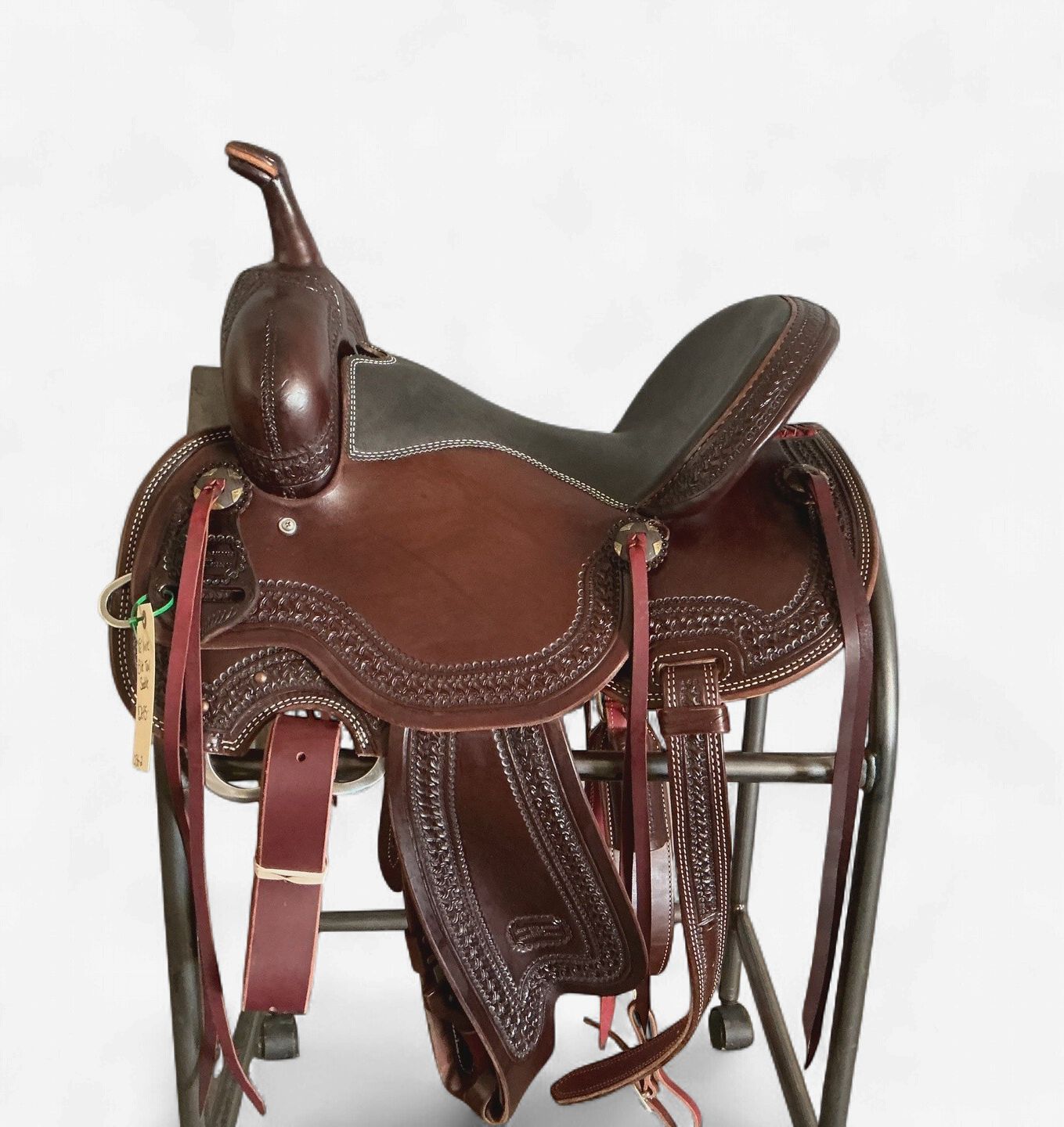 Irvine’s 15” Elite Trail Saddle