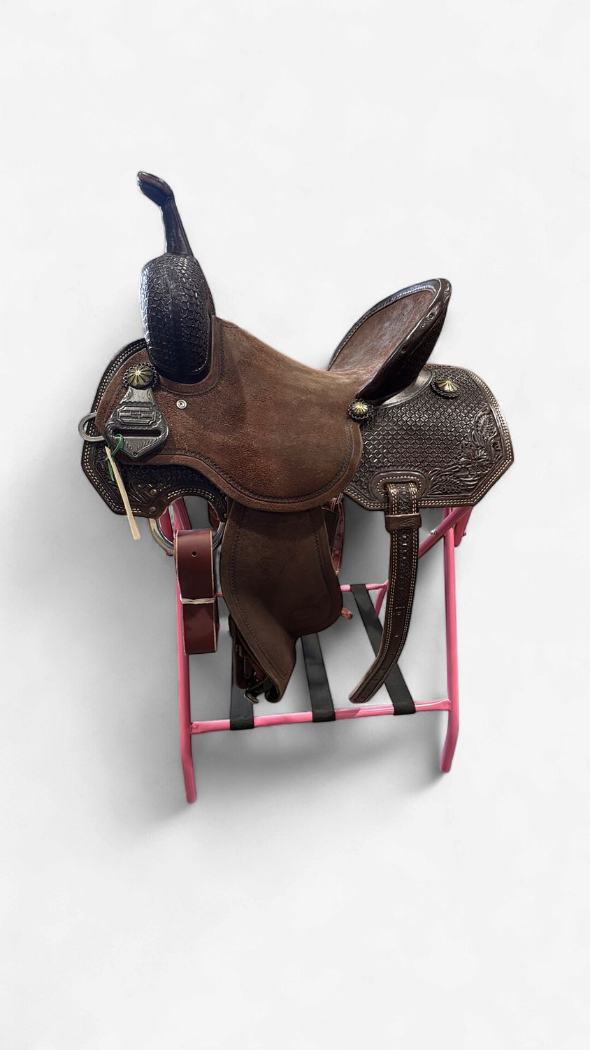 Irvine’s 15” Elite Barrel Saddle