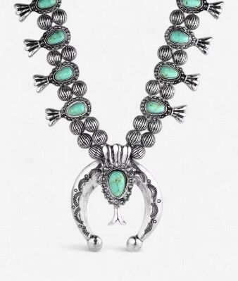 Montana Silversmiths Mesa Bloom Necklace