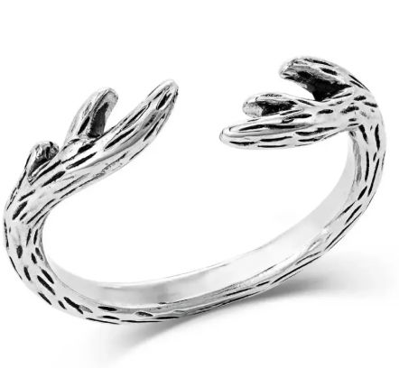 Montana Silversmiths Embrace the Wild Antler Ring