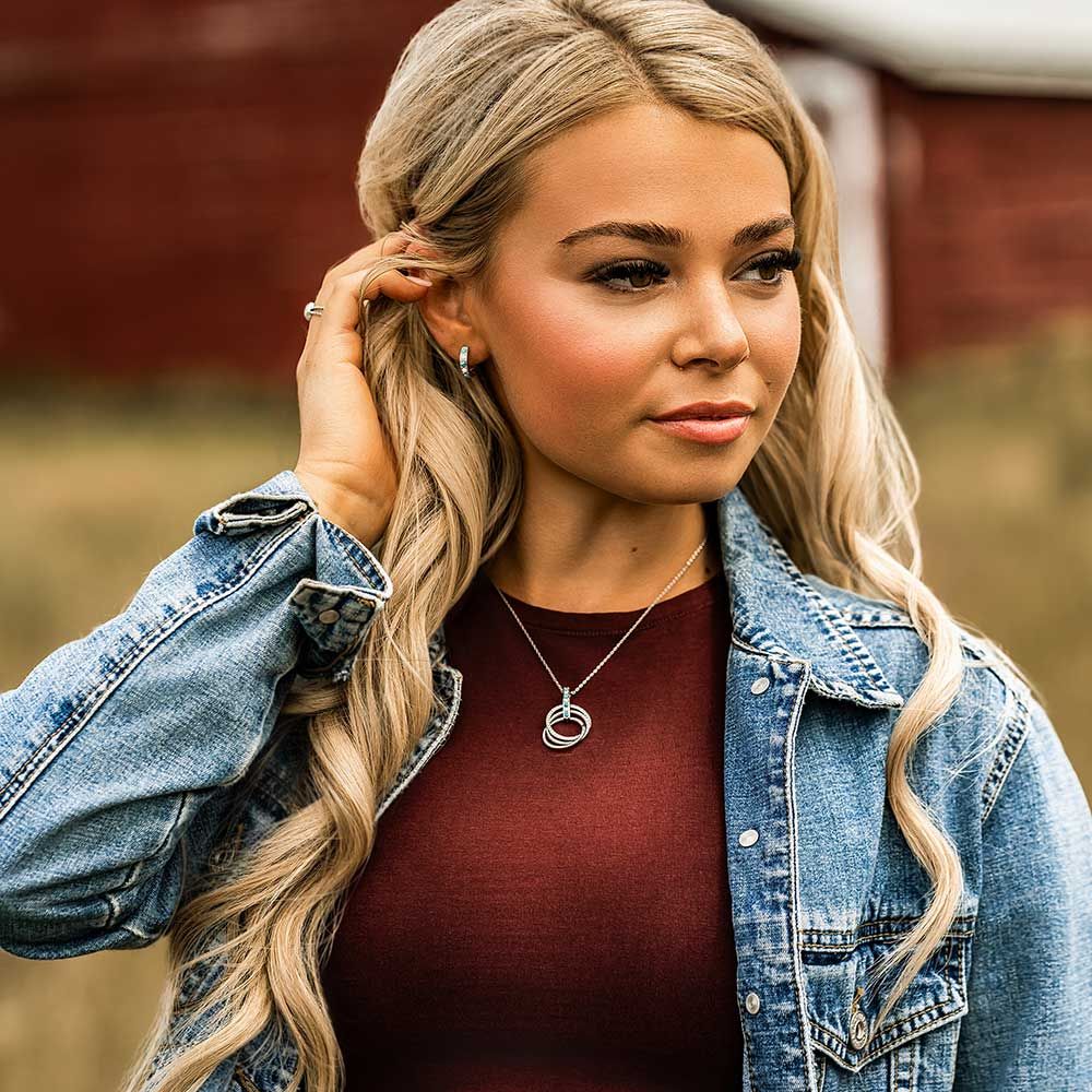 Montana Silversmiths Circle the West Necklace