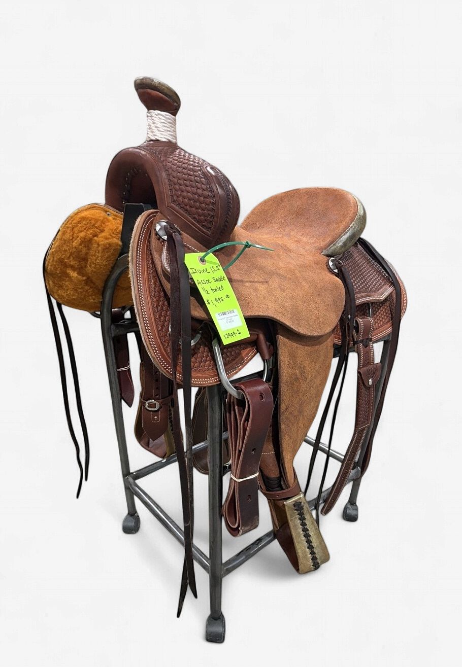 Irvine 15.5" Asscociation Saddle 1/2 Tooled