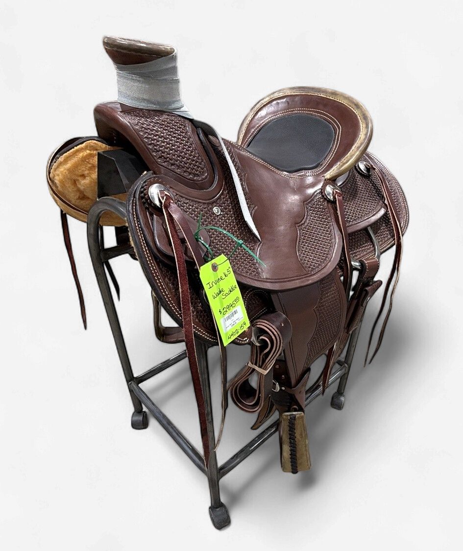 Irvine 16.5" Wade Saddle-159