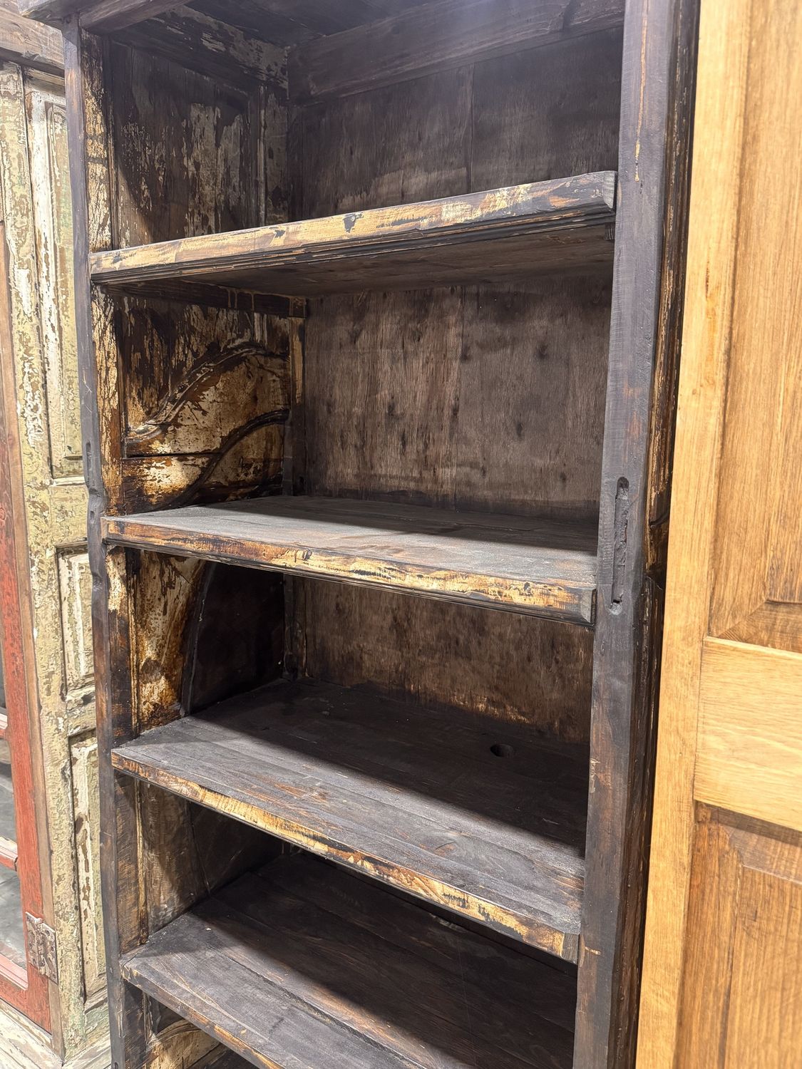Bookcase Carved with 2 Doors