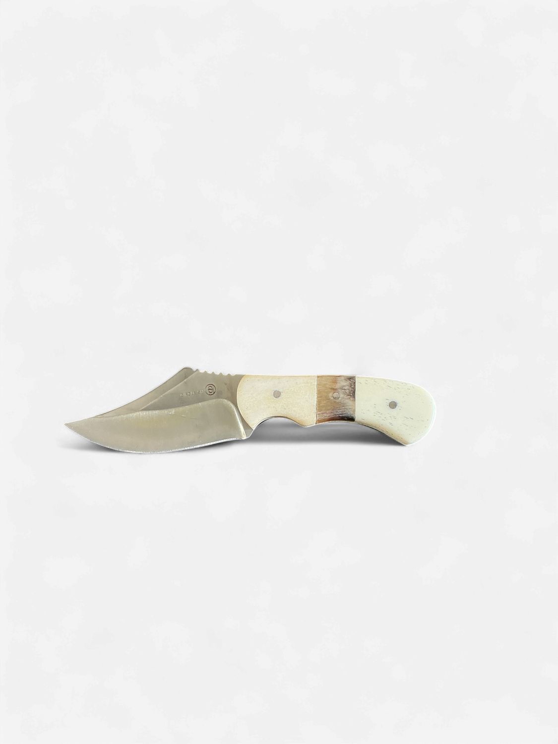 Circle SH 6 1/2-Inch Fixed-Blade Knife with Bone and Ram-Horn Handle
