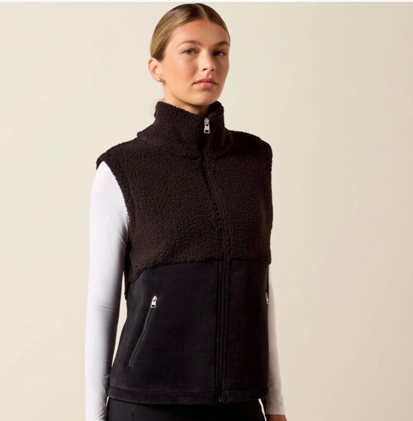 Ariat Women's Laviolette Full Zip Vest - Black