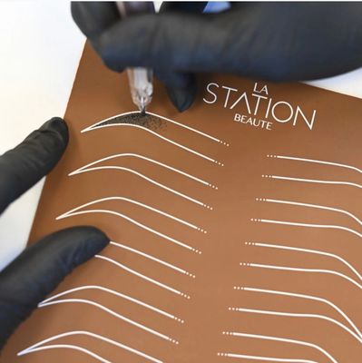 Produits / Microblading