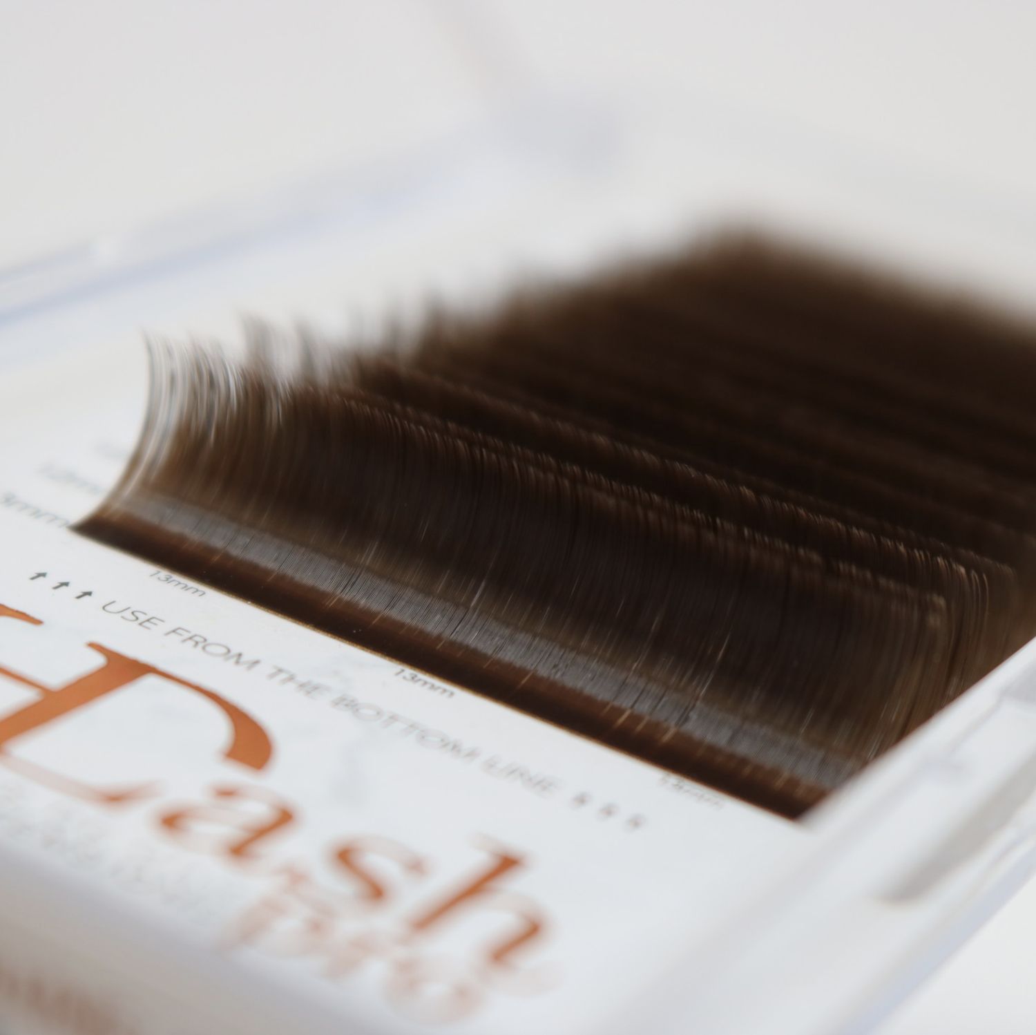 BROWN Volume Lashes SUPER MATTE