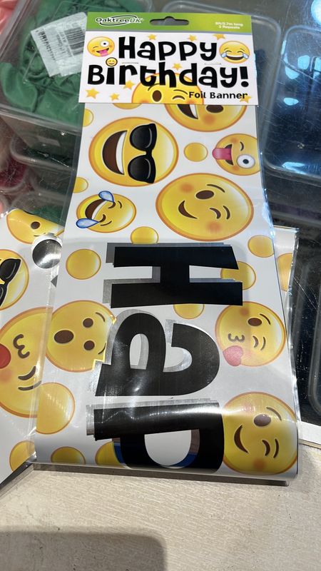 Banner Smiley face