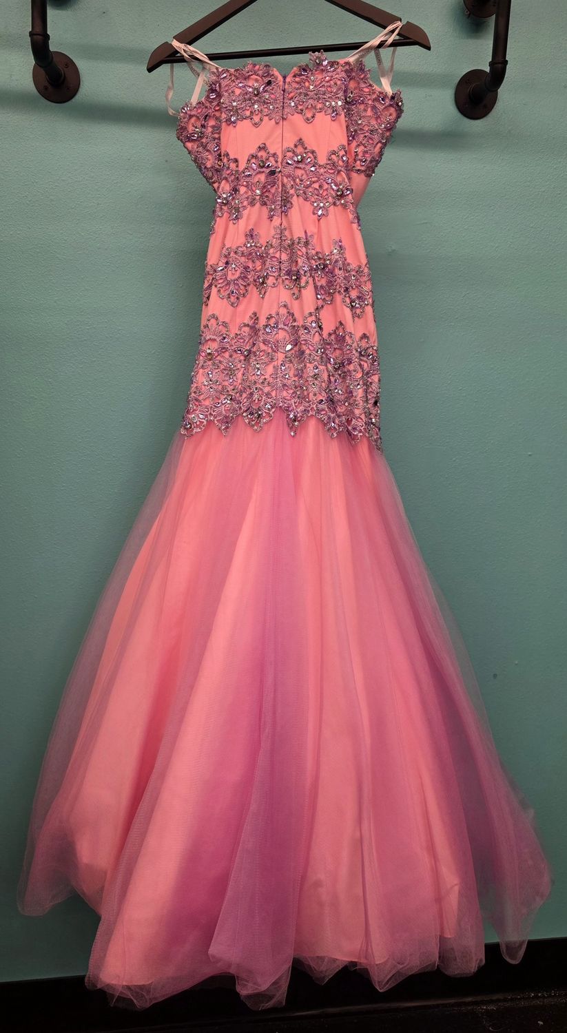 Size: 4   Brand: Rachel Allan