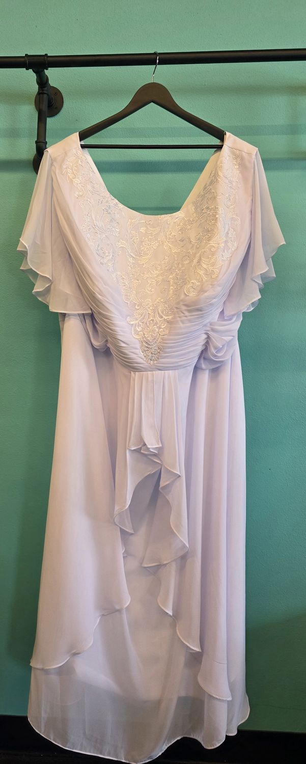 Size: 32  Brand: Wedding Dress