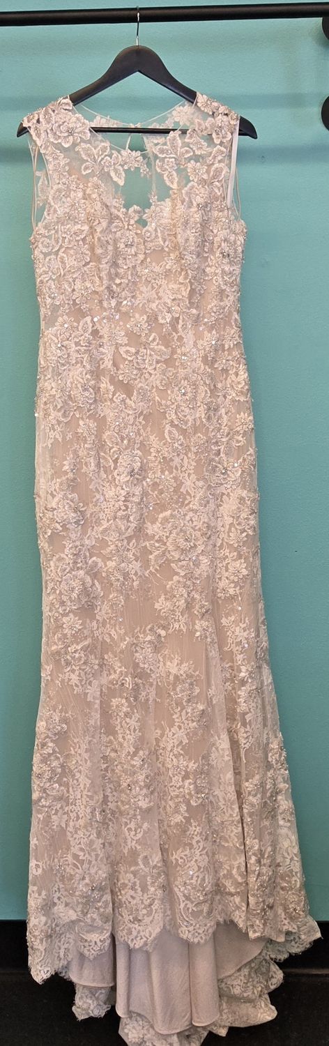 Size: 12   Brand: Allure