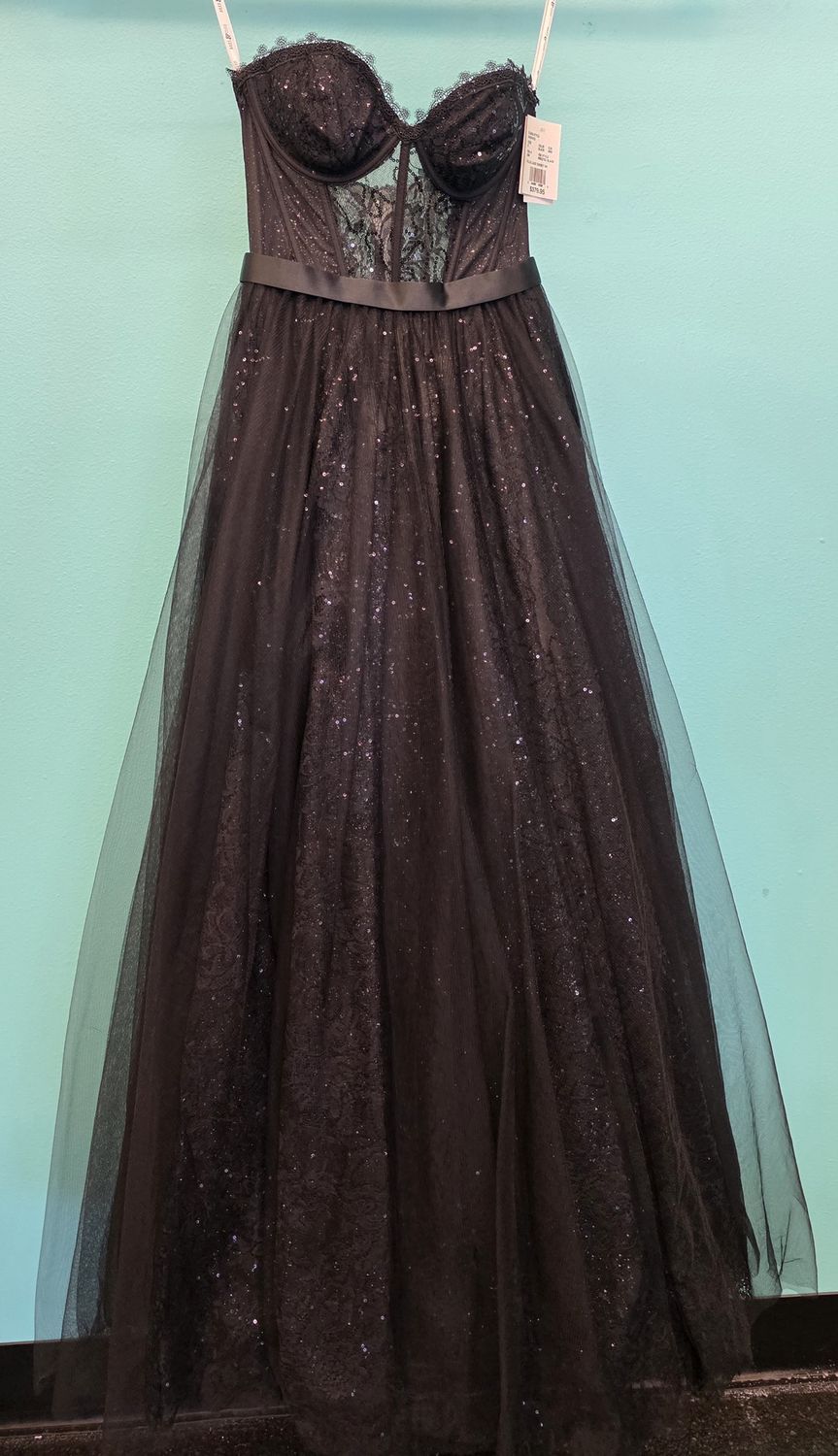 Size: 2   Brand: Jules and Cleo - David's Bridal