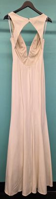 Size: 6   Brand: Jovani