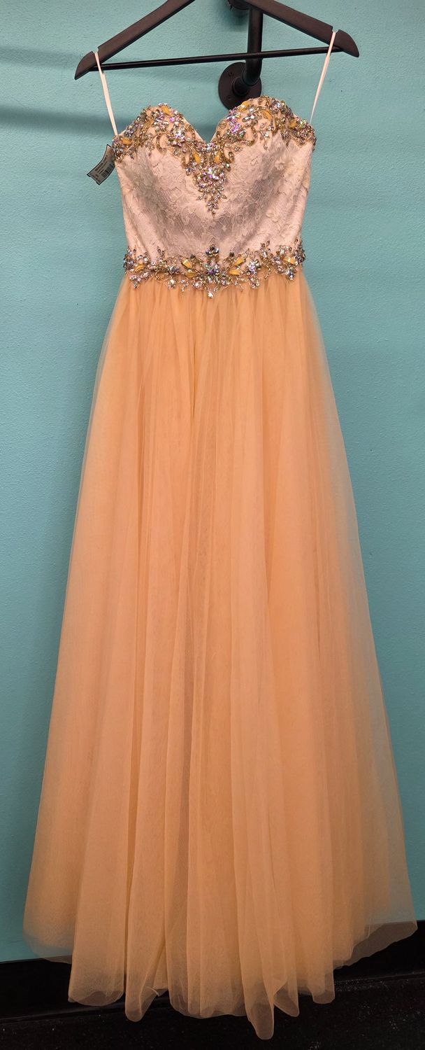 Size: 2   Brand: Madison James