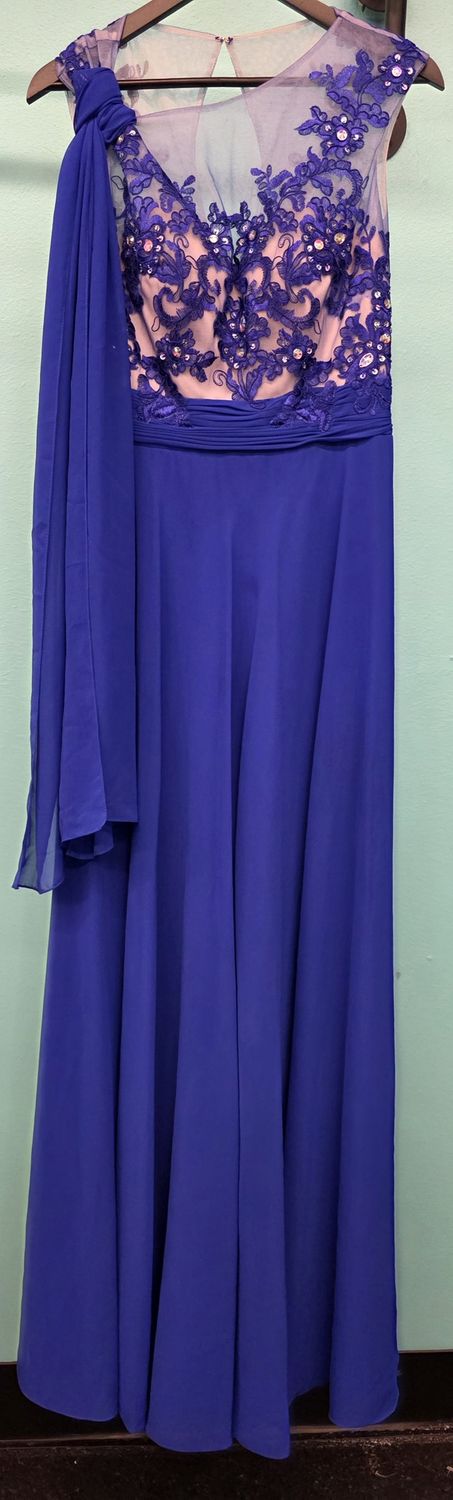 Size: L (10)   Brand: Dancing Queen