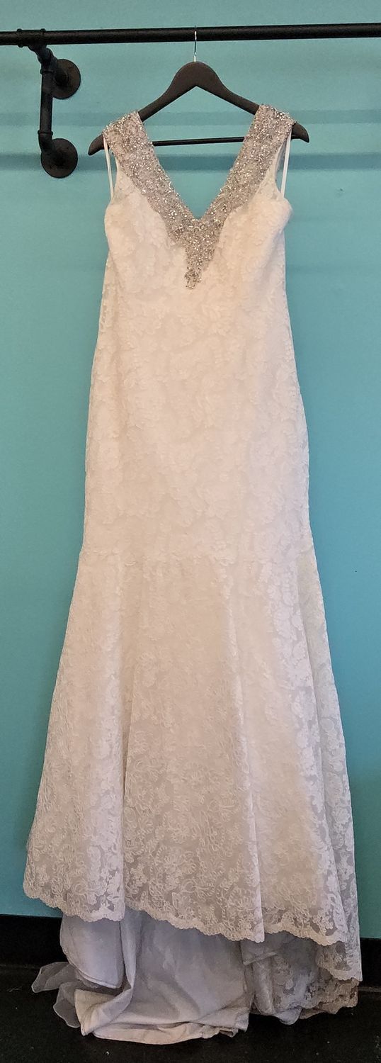 Size: 16   Brand: Mori Lee