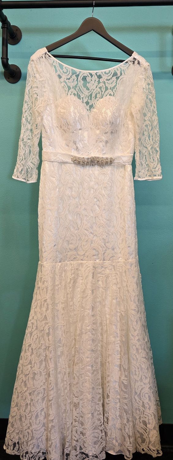 Size: XL (16?)  Brand: Fiesta Fashion