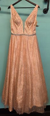 Size: 12   Brand: Enuious Couture Prom