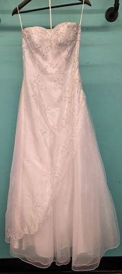 Size: 6   Brand: Alyce