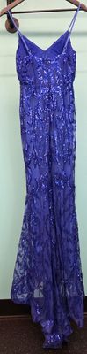 Size: 6    Brand: Wedding Dress