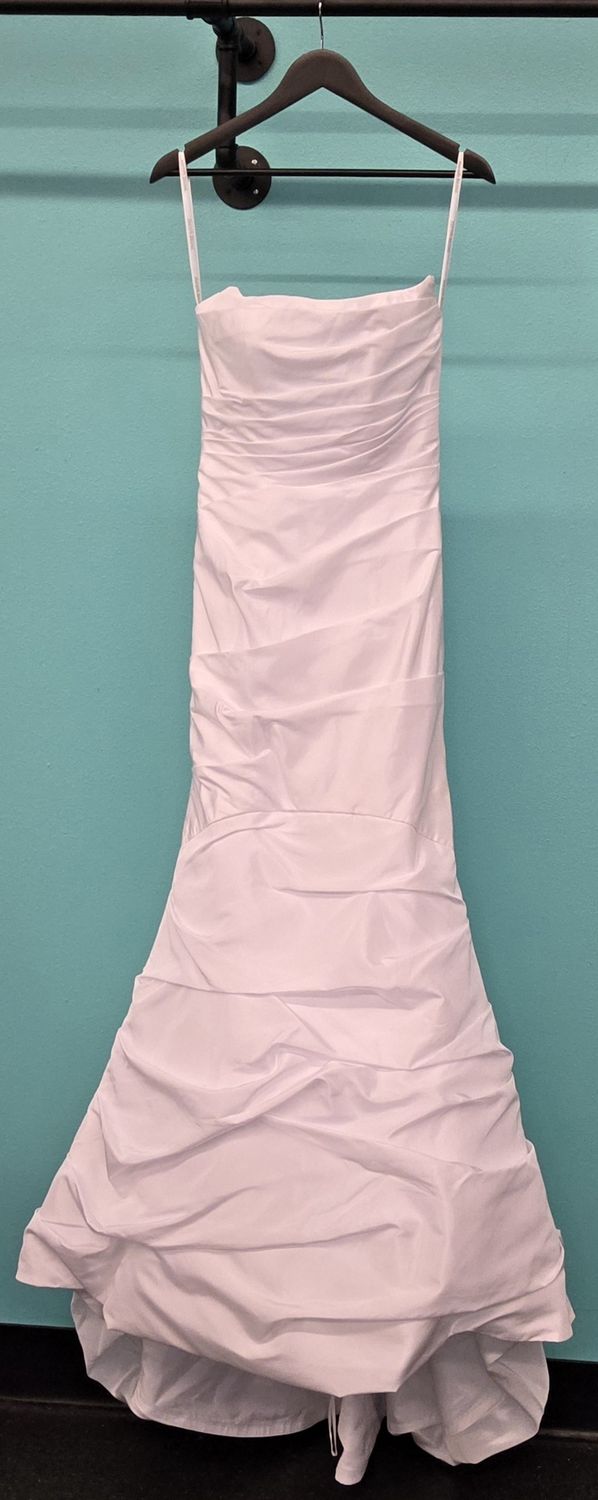 Size: 4   Brand: Davids Bridal