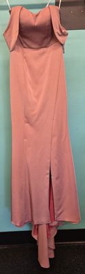 Size: 6    Brand: Jadore