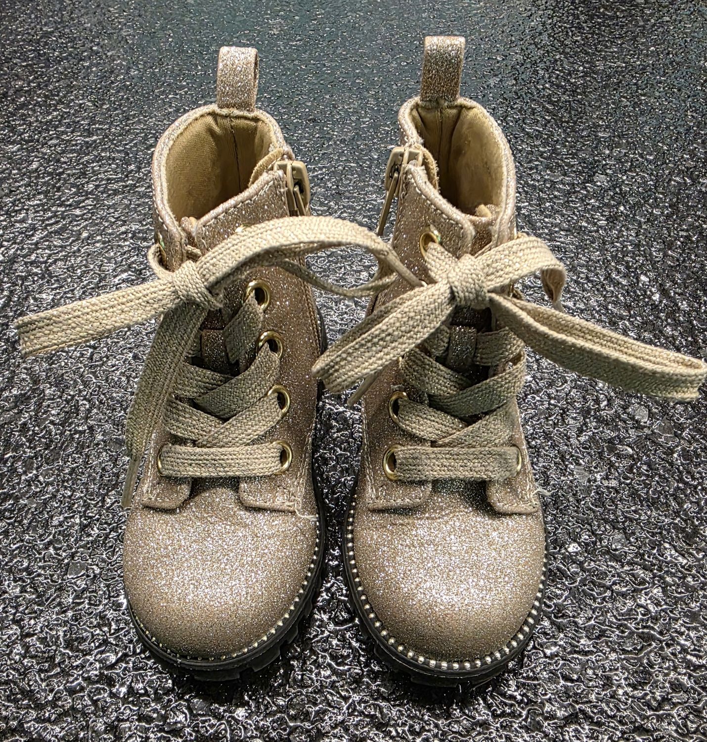 Size: Toddler 7   Brand: Cynthia Rowley