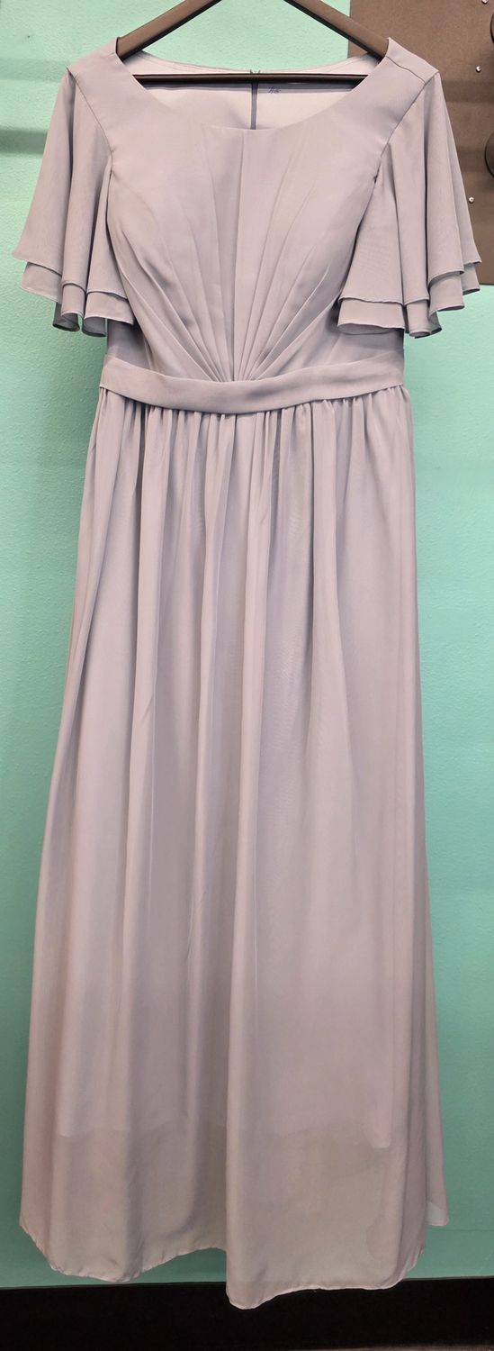 Size: 12     Brand: Wedding Dress