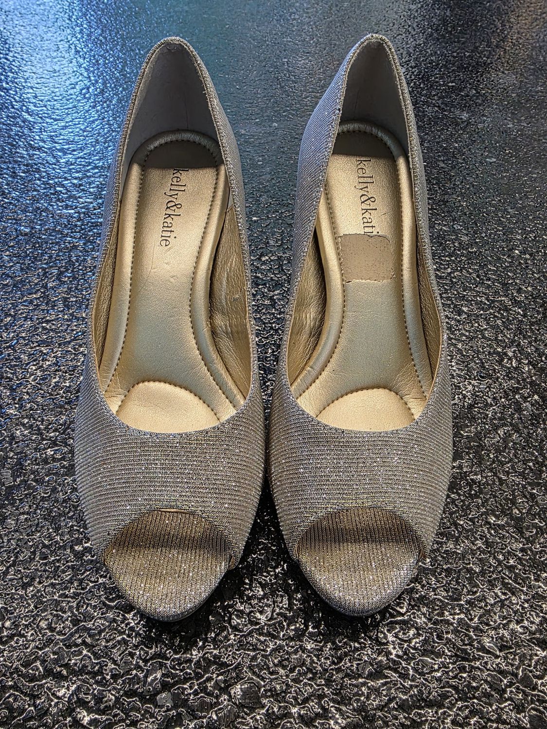 Size: 8   Brand: Kelly &amp; Katie