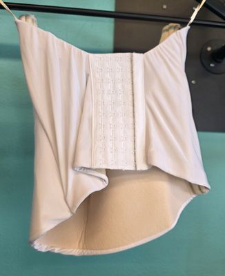 Size: 34C    Brand: Davids Bridal