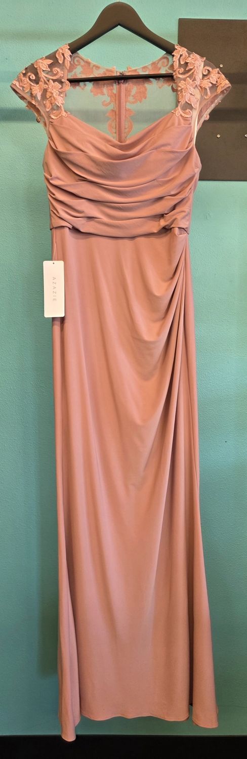 Size: 6    Brand: Azazie
