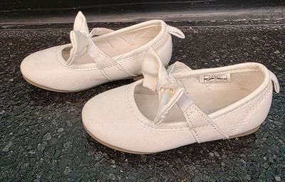 Size: 6 Toddler   Brand: Carter's