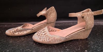 Size: 1 Girls   Brand: Link