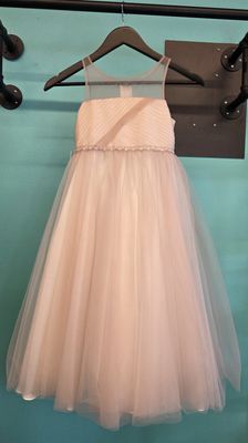 Size: 7 Girls   Brand: Azazie