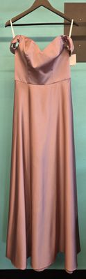 Size: 6    Brand: Davids Bridal