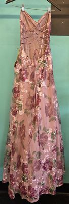 Size: 6    Brand: TLC - Say Yes To The Prom