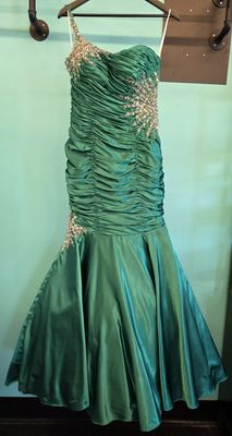 Size: 10    Brand: Night Moves
