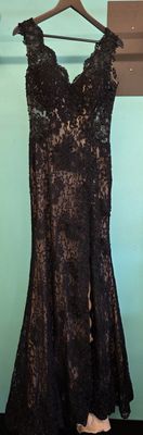 Size: 10 ?  Brand: Mori Lee