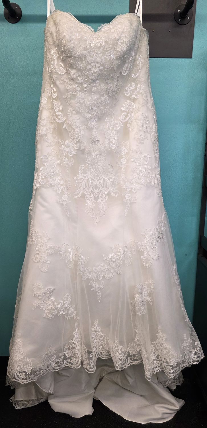 Size: 18   Brand: Christina Wu