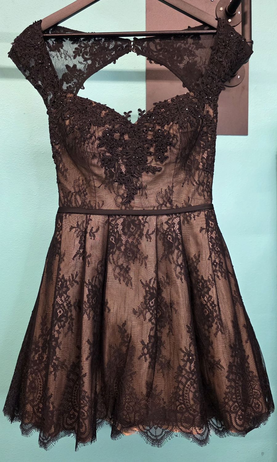 Size: 8    Brand: La Femme