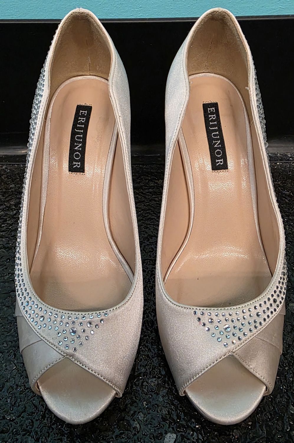 Size: 6   Brand: Erijunor