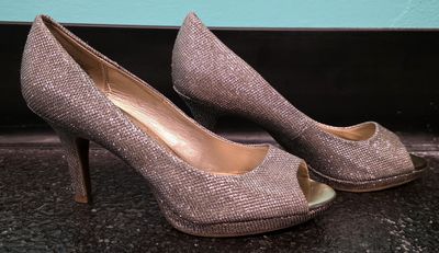 Size: 8   Brand: Bandolino B Flexible