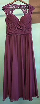 Size: 14     Brand: Mori Lee